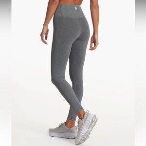 Vuori Gray Leggings